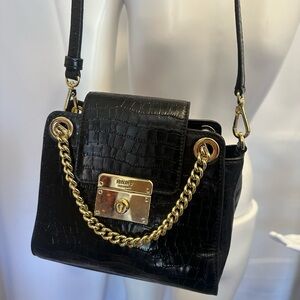 DKNY Lilian chain flap cross Black Croc-Embossed Shoulder Bag with Gold Hardware